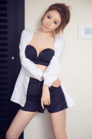 受辱教师娇妻呻吟交换_BD英语日韩免费观看