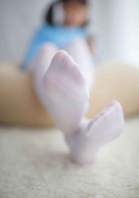 40岁男睡20岁女会得白血病吗_全集电影手机在线观看