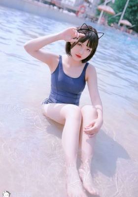 美女扒开两腿露出尿口的视频_DVD免费观看超清
