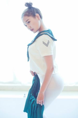 japanese丰满白嫩美女_蓝光全集在线观看