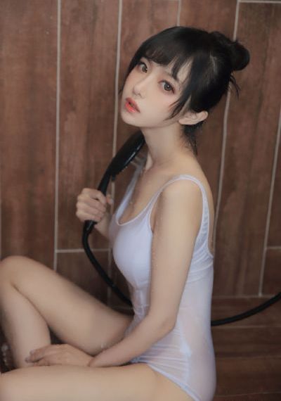 女人裸体性做爰双腿张开_免费国语