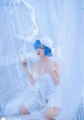 冷天欲火难耐激情男女_迅雷下载电影