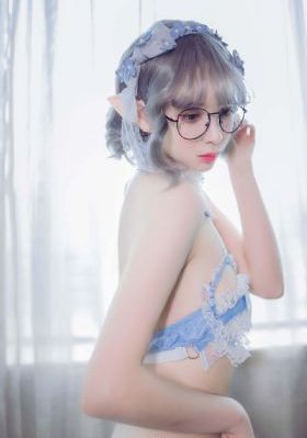 欧美大胸孕妇挤奶喷出来奶水_剧情片免费观看最新